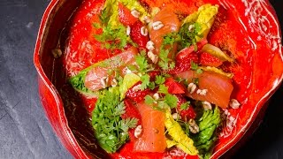 Salatherzen mit Erdbeeren Paprika und geräuchertem Lachs  Essen Lieben [upl. by Engedi]