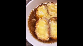 Ooh La La ❤️ Classic French Onion Soup 🧅🧀🥖🥣 [upl. by Leoine]