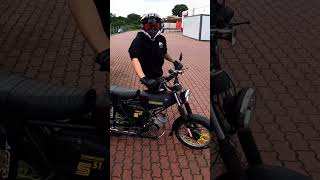 POV Die Karre von deinem Kollegen läuft nie 🫠😂 simson [upl. by Ahtanoj]