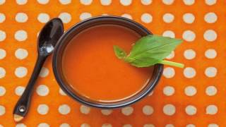 Recette  Gaspacho express tomatesbasilic [upl. by Esirehs]