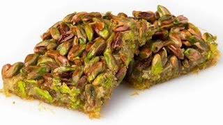 KARAKOY GULLUOGLU BAKLAVA IN ISTANBUL SULTANİ KADAYİF Kadayif with large Pistachios kernels [upl. by Atimad246]