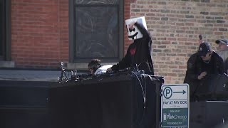 Marshmello performs surprise concert at The Wieners Circle [upl. by Naujet980]