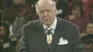 Kenneth E Hagin Campmeeting July 26 2001  Part Three [upl. by Annodam901]