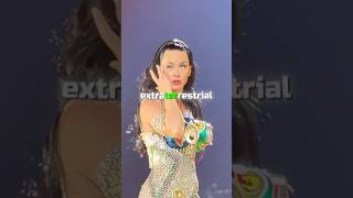 Katy Perry debunks her VIRAL Eye Twitch 😳🤖 [upl. by Harbird]