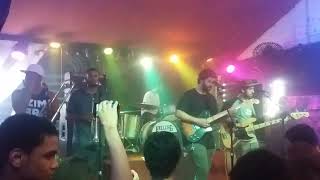 Zimbra  Três Semanas e Meia ao vivo  Feeling Music Bar  São Paulo  13122015 [upl. by Aylsworth679]