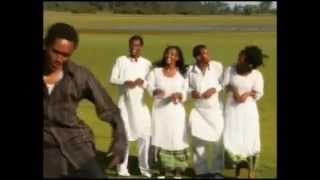 Haacaaluu Hundeessaa Sanyii Mootii Oromo Music [upl. by Ahsille]