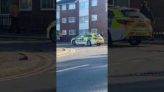 Hainault attacker wields his huge machete as police start to close down on him [upl. by Herrmann]