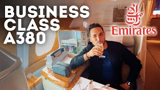 Emirates Business Class A380  Viagem a Dubai no MAIOR avião do mundo com chuveiro e bar abordo [upl. by Drofkcor]