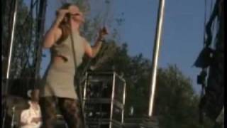 Robyn live Pitchfork Festival 10 be mine [upl. by Denoting]