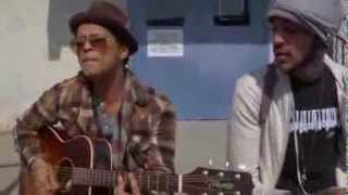 Travie McCoy Billionaire ft Bruno Mars LIVE ACOUSTIC [upl. by Raleigh717]