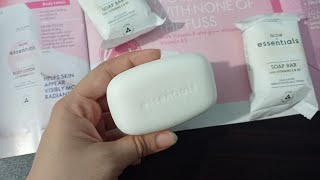 Oriflame Glow Essentials Soap Bar with Vitamins E amp B3 Review  Beauty for Everyone [upl. by Atimad]