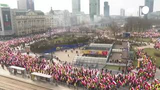 Премьер Польши не сумел убедить фермеров прекратить протесты против украинской сельхозпродукции [upl. by Netsud]