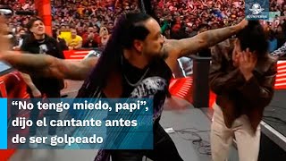 Así fue como Bad Bunny recibió tremenda golpiza en la WWE [upl. by Anyaj]