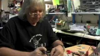 How to replace pickups in a Stratocaster by Seymour Duncan [upl. by Jereld]