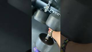 Entrenar con pesos pesados o pesos ligeros 🤨🔥 gymmotivation cafitness españa hipertrofia [upl. by Rosamond]