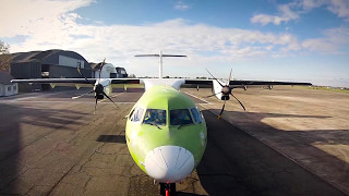 Ett av BRAs flygplan ATR 72600 målas på fabriken i Toulouse [upl. by Euginimod]