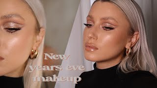 glitter  new years eve  makeup tutorial  lolaliner [upl. by Aisital]