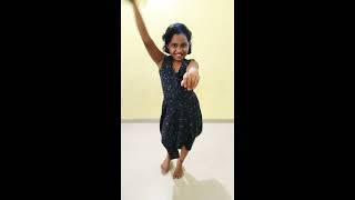 Savari shivaji chauka madhi g  nath motyachi naka madhi g amba full song dance by shrutika [upl. by Ballou]