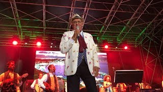 Renzo Arbore e lOrchestra Italiana live a Cerignola 9917 lanotiziawebit [upl. by Macdougall]