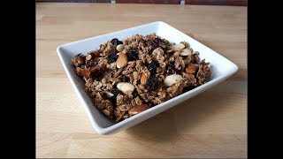 GRANOLA croustillant 48  recette santé et vegan [upl. by Yrrat]