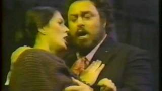 Video Leila Guimarães amp Pavarotti  La Bohème Act 1 Final LIVE [upl. by Ecilayram]