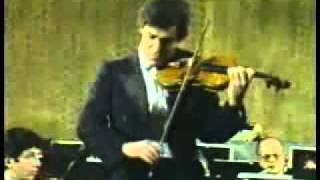 Pinchas Zukerman Plays Beethovens Violin Concerto 1st Mov Part 1 [upl. by Sima]