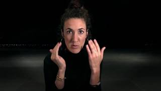 Karine Gonthier Hyndman explique comment jouer la comédie en 8 minutes [upl. by Thorin]