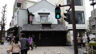 Chirping sounds crosswalk in Japan [upl. by Teri]