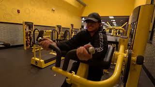 Planet fitness wont gives u lean arms  day 46 [upl. by Orran]