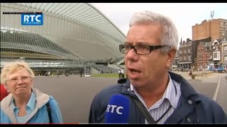 Un visiteur frappant à la gare de LiègeGuillemins en Belgique [upl. by Annek]