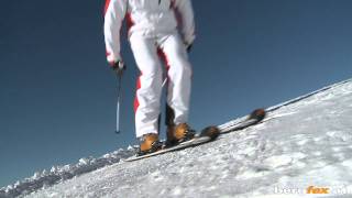 Learning to Ski Using poles Skiing lesson  bergfexcom [upl. by Lathe944]