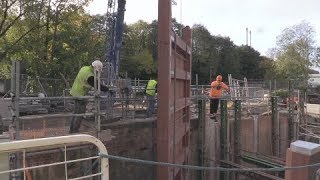 COTSWOLD CANALS  dredging and lock gate installation October 2017 [upl. by Enomed]