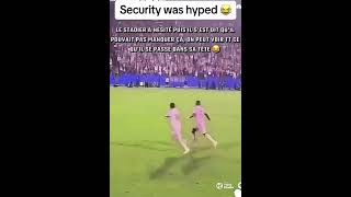 Un stadier de l’inter miami a hésité à voir le coup franc de Messi 😂 messi stadier football fan [upl. by Spada]