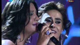 Sibel CanYildiz Tilbe Duet Cabuk Olalim AskimCANLI GECELER [upl. by Llebasi]