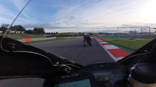 Topraks first overtakes on the Rokit BMW world superbike wsbk S1000rr winter testing m1000rr [upl. by Marchelle]