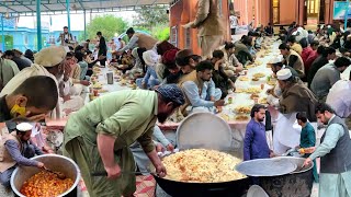 FREE Food in Ramadan Iftar Time  1000 People Iftar  Biggest Iftar in Afghanistan [upl. by Milford162]