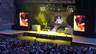 Laura Pausini performing quotBenvenutoquot and quotIo cantoquot live  Arena di Verona 20120606 [upl. by Goto]