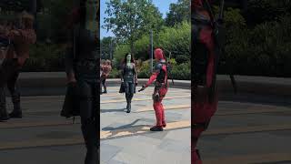 Les gardiens de la galaxie  Dance Challenge avec Deadpool  Disneyland Paris [upl. by Akemad]