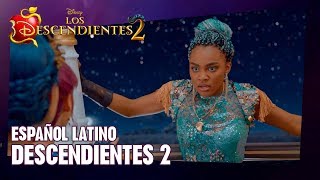 Descendientes 2  Uma intenta robar la varita  Español Latino CLIP [upl. by Hana728]