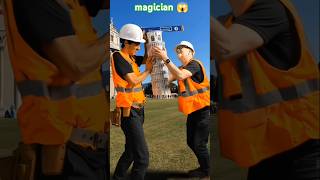 Keajaiban yang luar biasa 😱🤯 magic facts challenge viralfacts magician workers shorts [upl. by Yart778]