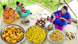 আজ ফুলকপি আর রুইমাছের ঝোল দিয়ে ভাত খেলাম সাথে মাছের ডিমদিয়ে লাউ রান্না আর কাকরোল ভর্তা [upl. by Iver]