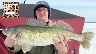 Ice fishing for Big Walleye 10 lbs  Lake Winnipeg 2 day trip [upl. by Eam784]