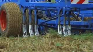 LEMKEN IntensivGrubber Karat [upl. by Woodie]