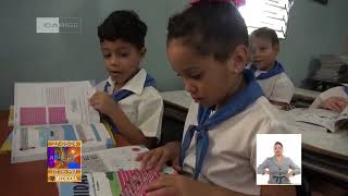 Libros de Textos para Perfeccionamiento Educacional en Cuba [upl. by Letnuahs]