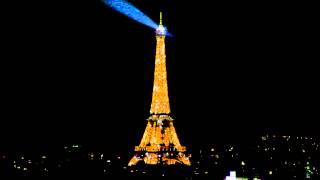 Eiffel Tower at night flashing lights [upl. by Ensign]