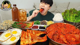 ASMR MUKBANG 집밥 직접 만든 김치찌개 계란후라이 생선구이 먹방 Kimchijjigae Korean Home Meal EATING REAL SOUND [upl. by Lynea]