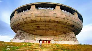 OZN BULGARIABuzludzha Monument Паметник Бузлуджа Дом паметник на БКП [upl. by Yrennalf481]