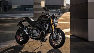 2020 Ducati Monster 1200 S Review  MC Commute [upl. by Puff]