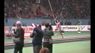 Sergey Bubka  WR Indoor Donetsk 21 feb 1993 [upl. by Anwad494]