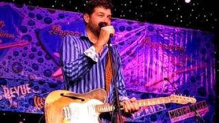 Tab Benoit LRBC 2010 audience chat  hilarious [upl. by Hurff]